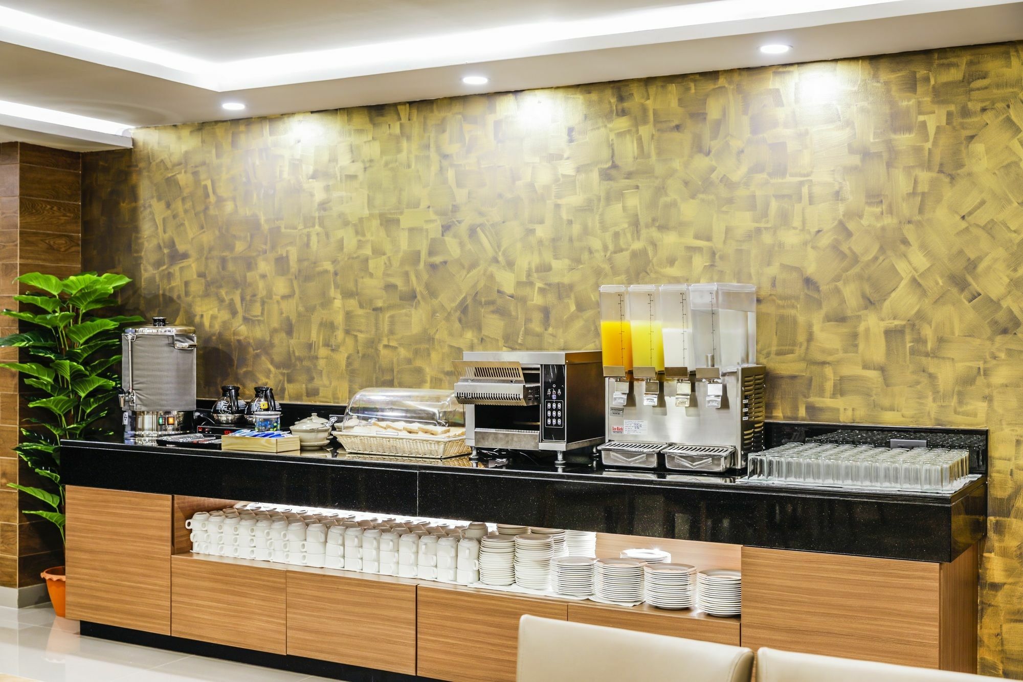 Livotel Hotel Hua Mak Bangkok Ngoại thất bức ảnh