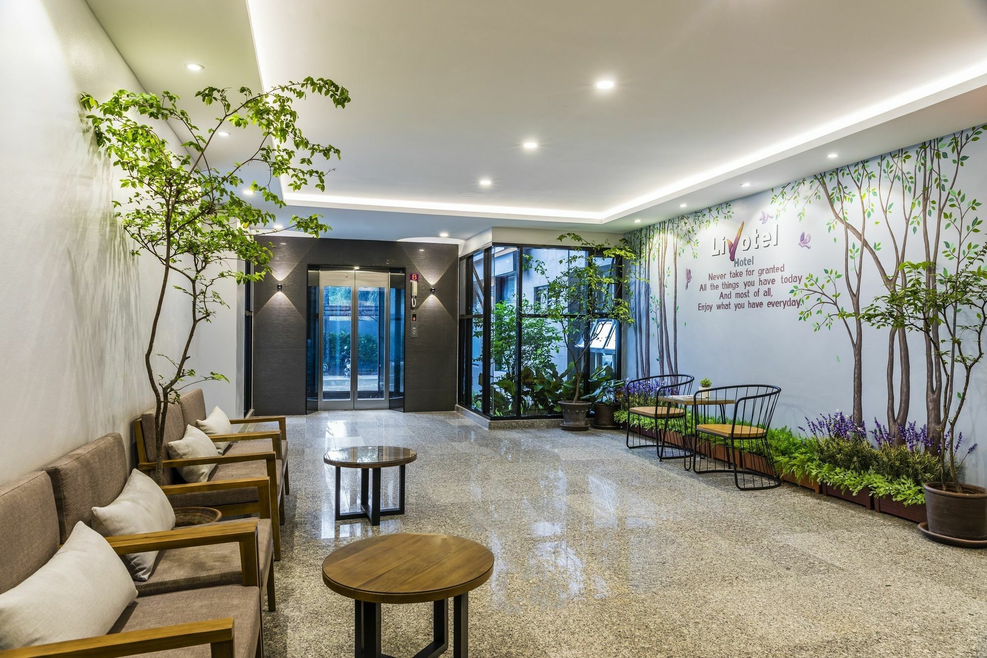 Livotel Hotel Hua Mak Bangkok Ngoại thất bức ảnh